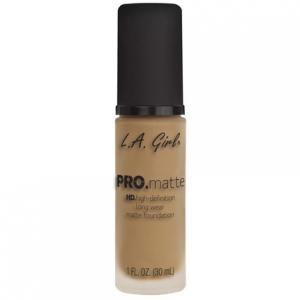 Pro Matte Foundation Medium Beige 1 жидкая унция L.A. Girl