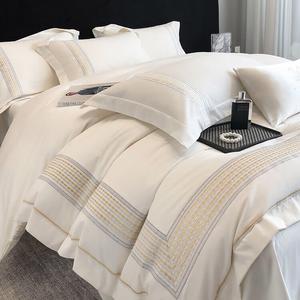 FUANNA Комплект постельного белья 1,5 спальный: пододеяльник 200x230 см, простыня, 2 наволочки