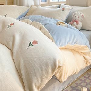 Disney Комплект постельного белья из 4 предметов: простыня на резинке 180x200x230 см, пододеяльник, 2 наволочки, цвет молочно-белый синий