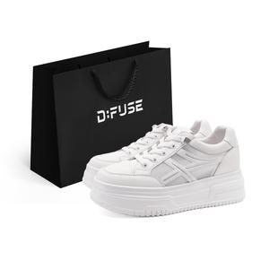 D:FUSE SCANDINAVIA D FUSE SCANDINAVIA устойчивые к истиранию увеличивающие рост низкие скейтбордские кроссовки женские экрю/серебро, цвет Ecru/Silver