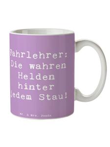 Кофейная кружка с надписью Герои-инструкторы по вождению в лавандовом цвете Mr. & Mrs. Panda