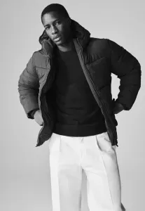 Зимняя куртка со стандартным кроем и утеплителем The Set, Black