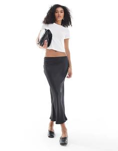 Юбка миди из атласа New Look черного цвета