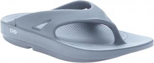 Сандалии для женщин OOFOS OOlala- легкая обувь для восстановления- снижают нагрузку на ноги, суставы и спину- можно стирать в машине, Slate