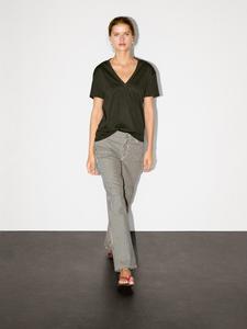 Футболка с V-образным вырезом Massimo Dutti, черный