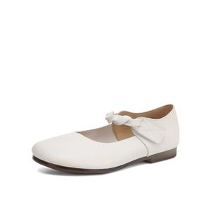 BOERDIQI Плоские туфли Мэри Джейн для женщин экрю, цвет Ecru