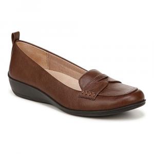 LifeЖенские слипоны Stride Ivonne LifeStride, цвет Dark Tan
