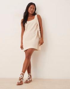 Мини-платье ASOS DESIGN Petite из хлопка и льна с круглым вырезом в цвете овсянки ASOS Petite