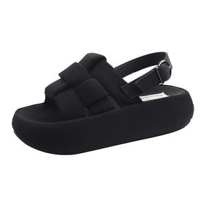 Puppytown Женские сандалии на одной застежке высотой 5,5 см черные, цвет Black
