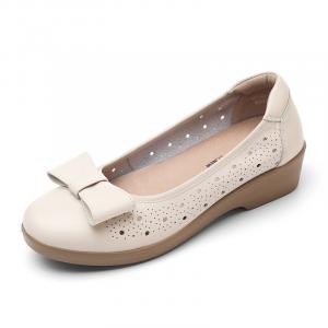 Повседневные однобортные туфли женские цвета экрю Cigna, Ecru