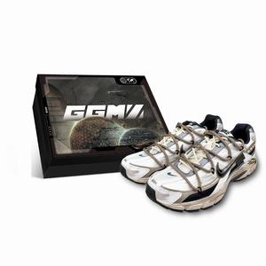 Инициатор амортизирующая поддержка низкие повседневные городские туфли для поездок на работу беговые мужские Nike, desert oasis box