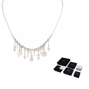 Chanel Женское серебряное ожерелье