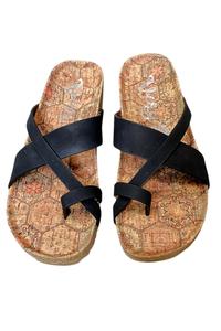 Женские сандалии Better Be Me черного цвета Very G