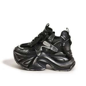 Milan love song Женские черные потертые кроссовки на платформе с амортизацией и усиленной подошвой, цвет Black Distressed