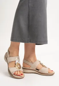 Гавайские сандалии на танкетке Ara, Beige