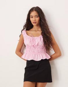 Гламурный топ-доярка со сборками в конфетно-розовом цвете Glamorous