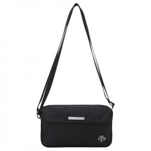 DESCENTE Нейлоновая сумка через плечо унисекс черная