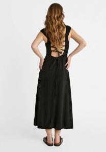 Повседневное платье FLOWING MIDI WITH CROSSED BACK Stradivarius, черный