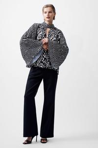 Черный/Белый папоротник ари плиссированный топ ella French Connection, бежевый