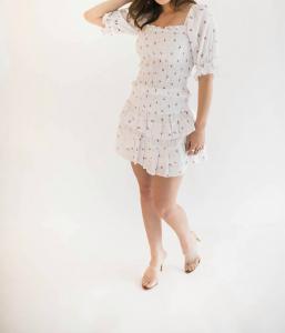 Топ Алексис в белом цвете falcon park