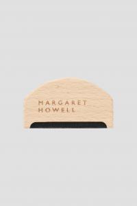 Гребень в деревянной