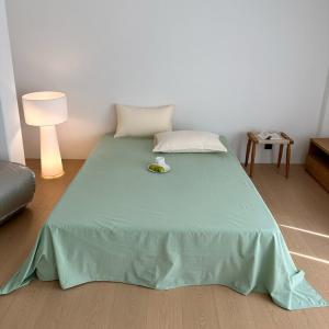 Luolai Home Простыня на резинке 180х230 см, цвет Green Bean, 100% хлопок