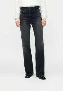 Даника широко расставленные ноги Ltb, Cold Black Wash