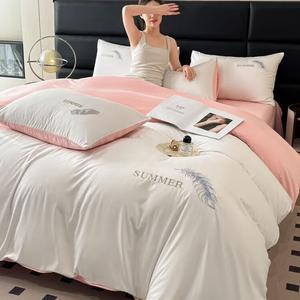 Antarctic Комплект постельного белья из 4 предметов для кровати 1.5 м, одеяло 2 кг, наволочки, простыня на резинке, цвет 彩羽-本白-奶油粉