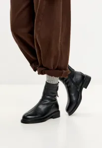 Зимние сапоги на массивном каблуке Cesare Gaspari, Black