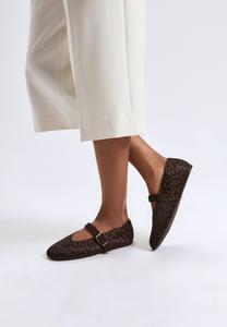 Балетки с ремешком на щиколотке FLAT Cesare Gaspari, мультиколор