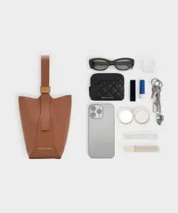 Сумка-ведро Edna Charles & Keith, цвет Chocolate