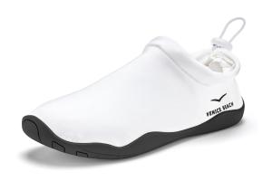 VENICE BEACH Пляжные и бассейновые тапочки в белом цвете