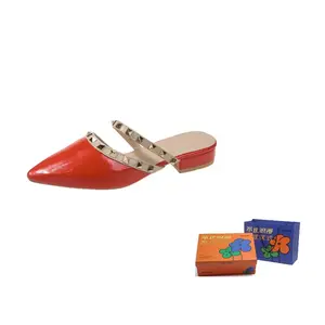 WOXXXN Женские противоскользящие тапочки с закрытым носком красные, цвет Red