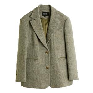 Женский деловой костюм желто-зеленый ELLE