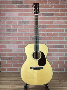 Акустическая гитара Martin 000-18