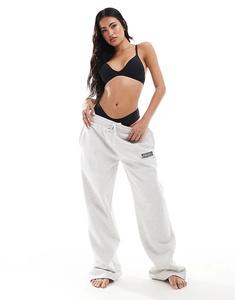 Мягкий бюстгальтер-футболка Gallium черного цвета Dorina