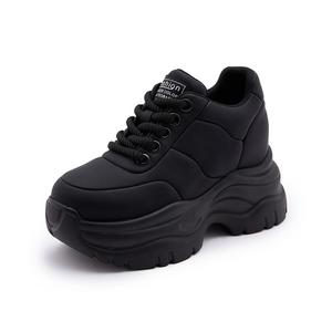 Износостойкие, легкие, увеличивающие рост, низкие повседневные туфли для женщин Milan love song, Black