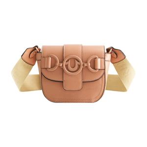 Мини-сумка через плечо с покрытием True Religion, розовый