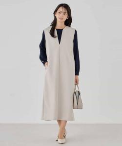 Платье-комбинезон с двойным крестом Можно стирать/Эластичный Avv, цвет Greige