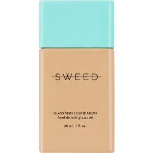 Тональная основа Sweed Glass Skin Foundation, 05 Light N / 30 ml