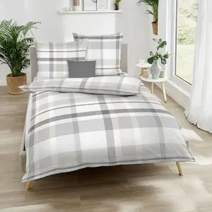 Постельное белье Dream Sleep Seersucker в клетку Madras Check Silver 155x220 см + 80x80 см Traumschlaf