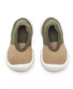 Дышащие моющиеся нескользящие носки для маленьких девочек и мальчиков, плоские цветные блоки оливкового цвета Komuello, зеленый