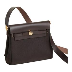 HERMES Кожаная мини-сумка через плечо коричневая