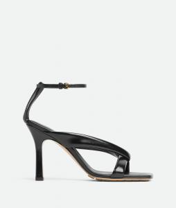 Riva strap sandal BOTTEGA VENETA, черный
