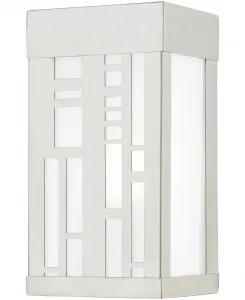 Уличный настенный светильник Malmo 1 Light Outdoor ADA Small Sconce Livex, матовый никель