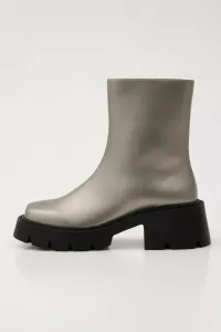 Ботинки с квадратным носком и узкой подошвой Rienda, цвет Brz