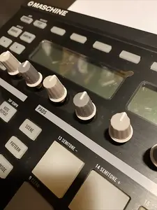 Maschine Maschine 1 2010 Черные ручки