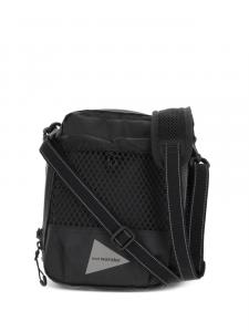 And Wander сумка на плечо в клетку, черный