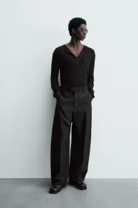 Шерстяной джемпер с v-образным вырезом, лимитированная серия Zara, черный