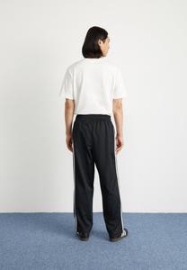 Спортивные брюки Baggy adidas Originals, черные